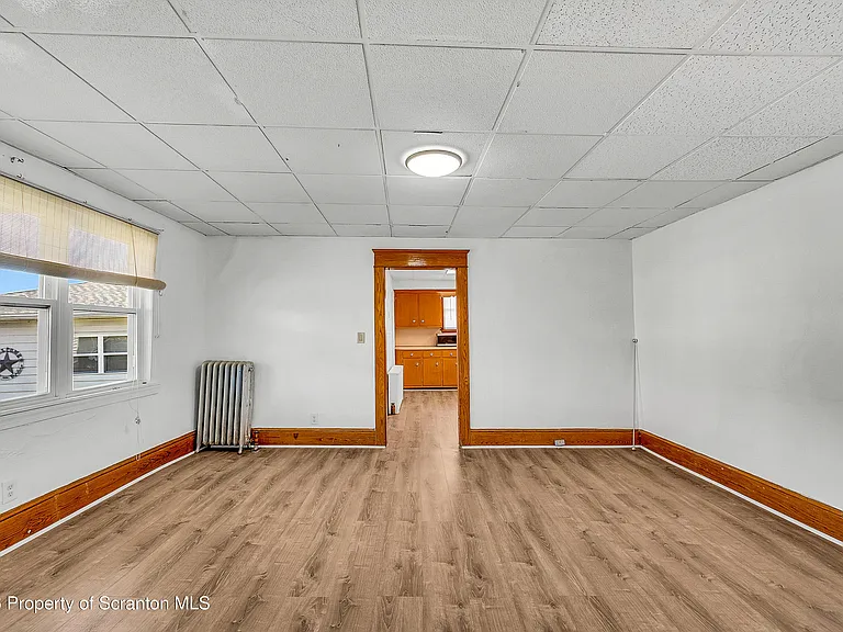 528 S Main St — Photo 12