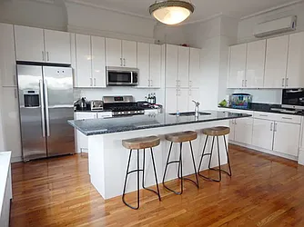 Rented by Rachel Realty