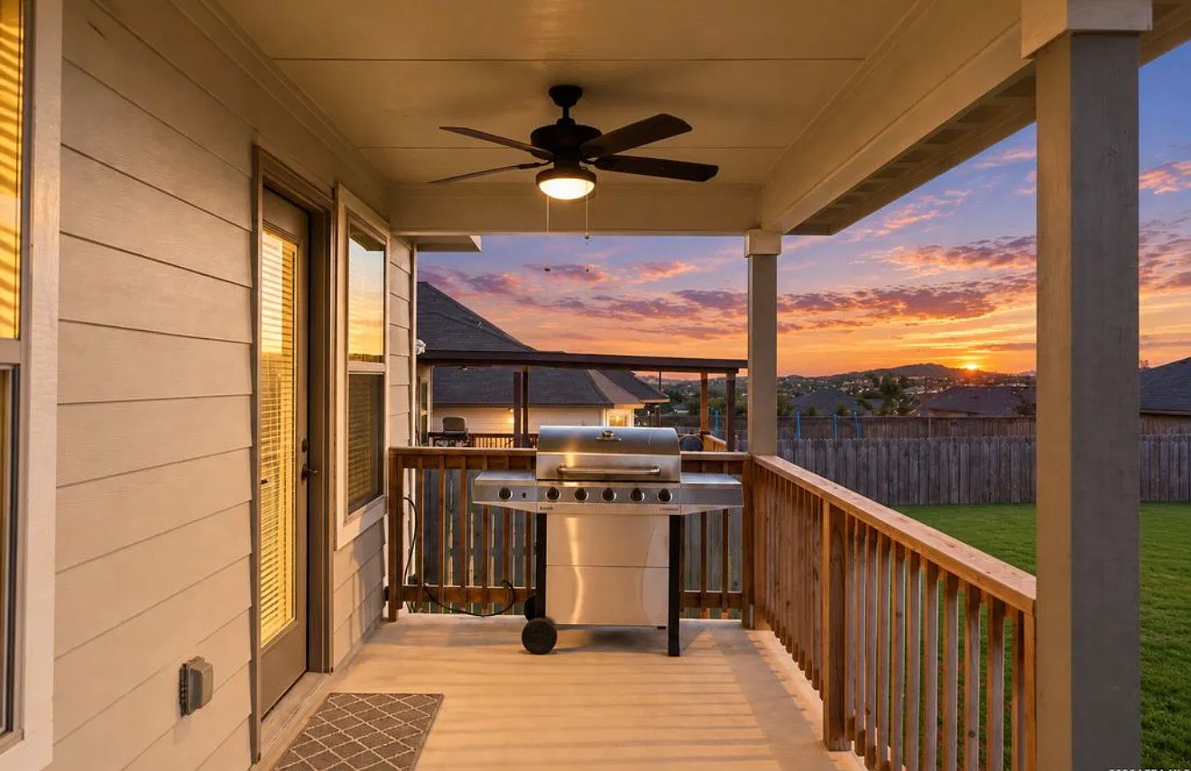 4 bed, 2069 sqft, $3,500 — Photo 3