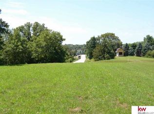 2016 Dunbar Dr, Plattsmouth, NE 68048