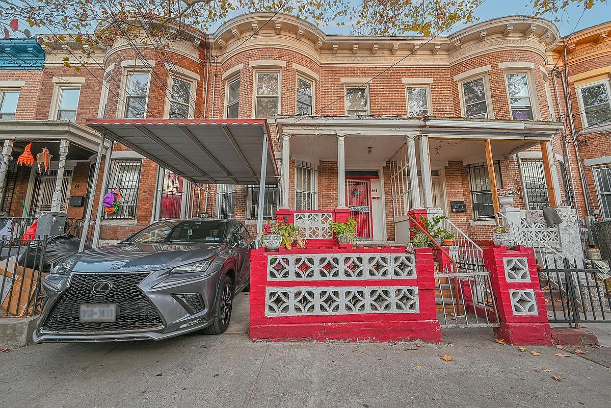 663 Hendrix St, Brooklyn, NY 11207 | Zillow