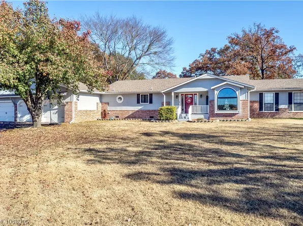 2106 Hillside Cir, Sallisaw, OK 74955