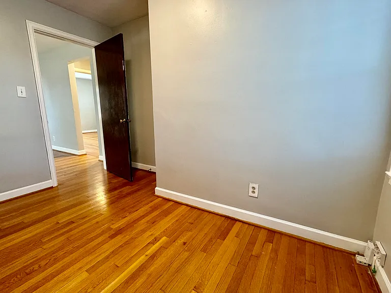 479 Stratford Dr — Photo 25