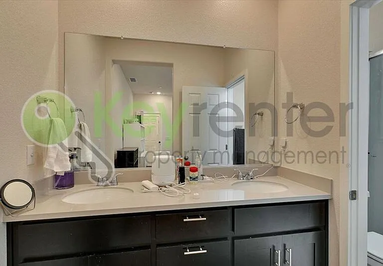 4168 Gossamer St — Photo 6