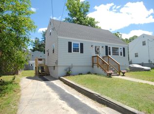 12 Edgewood Rd, Billerica, MA 01821