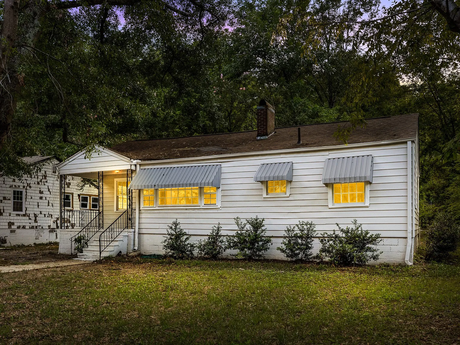832 Meadowbrook Dr - 1 — Photo 1