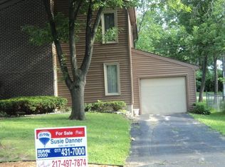 292 S Shorewood Dr, Danville, IL