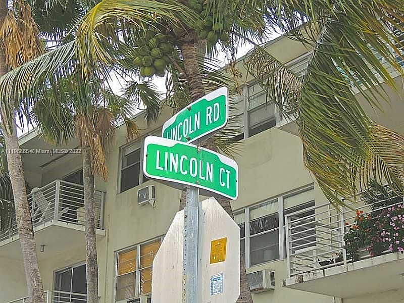 1st image of 1441 Lincoln Ct #303