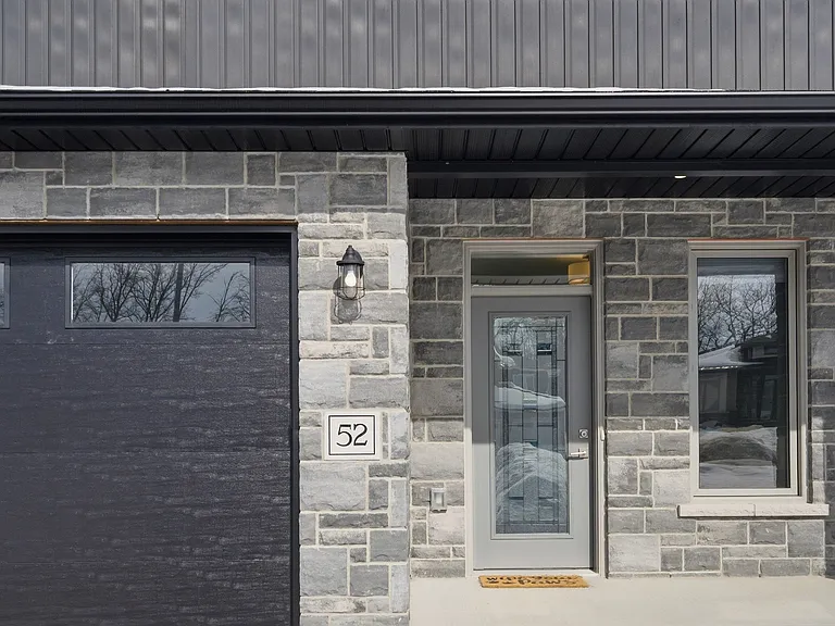 52 Meagan Ln — Photo 2
