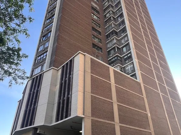 6325 N Sheridan Rd APT 606, Chicago, IL 60660