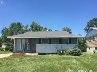 229 Ben Nevis Rd, Saint Louis, MO 63137