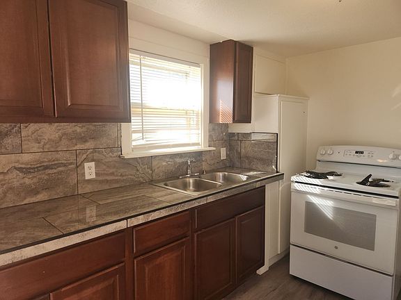 5th image of 2343 E Boulder St #1