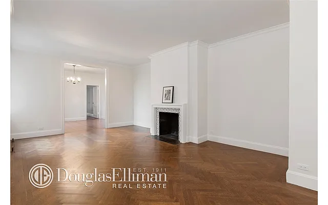 Sold by Douglas Elliman | media 23