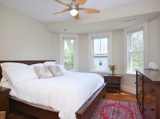425 Medford St #C, Somerville, MA 02145