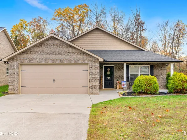 3025 Zachary Pointe Ln, Knoxville, TN 37938