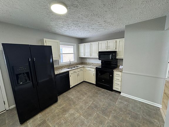 5th image of 1171 Venetian Way