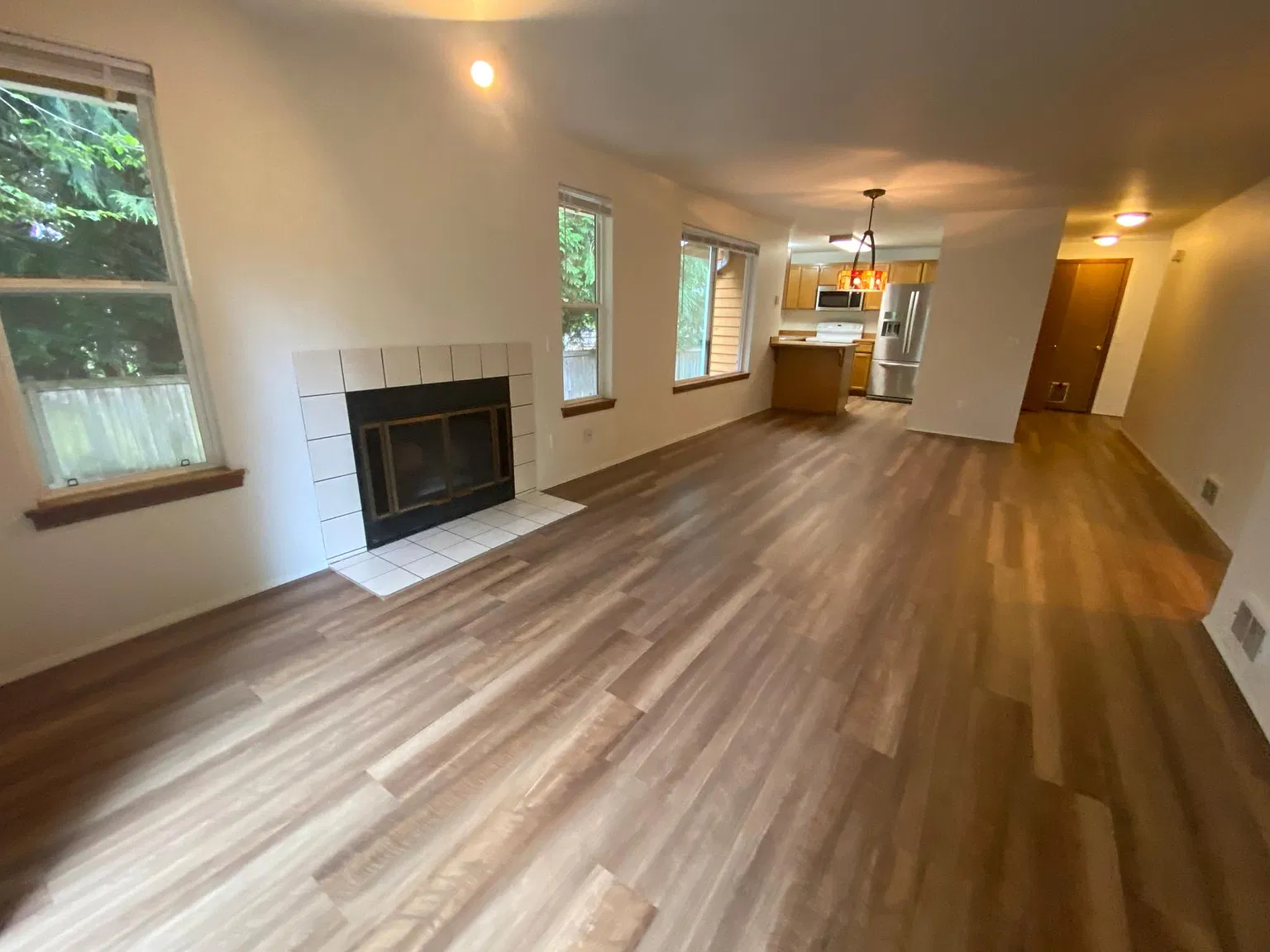 1016 234th Place SW — Photo 2