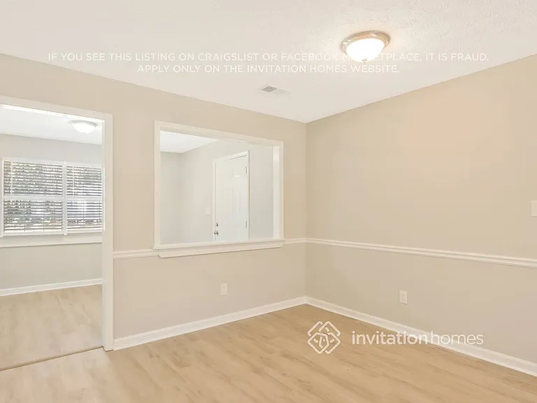 230 Chimney Ct — Photo 13