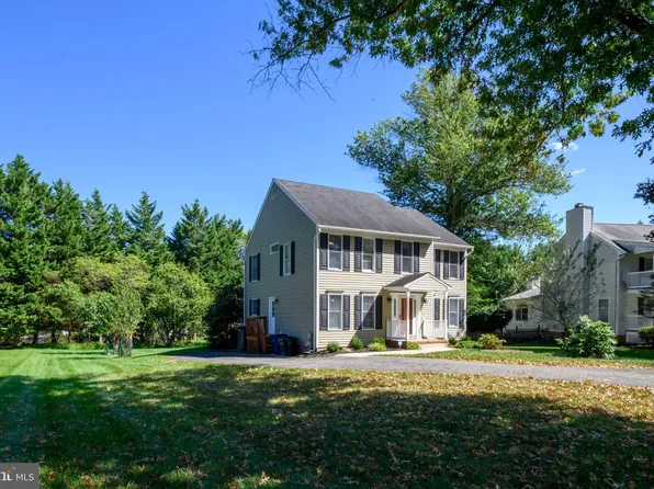 10208 Kings Arm Tavern Ct, Ellicott City, MD 21042