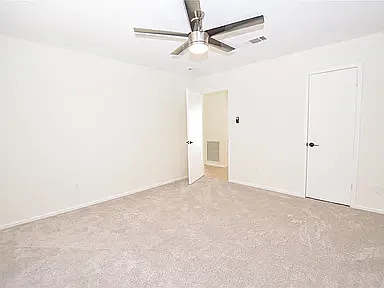 6814 Marshall Place Dr — Photo 3