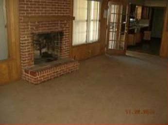 2nd image of 566 Shofner Ave