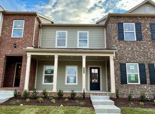 1403 Knox Ln, Lebanon, TN 37087