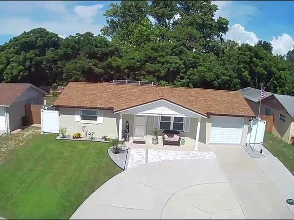 11810 Oceanside Dr, Port Richey, FL 34668