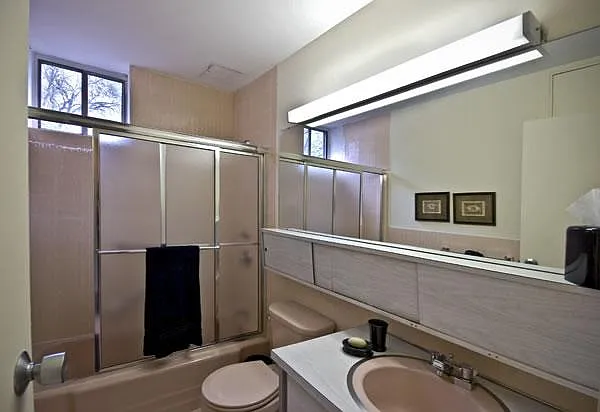 1 bed, 1.0 bath, 612 sqft, $2,400 — Photo 2