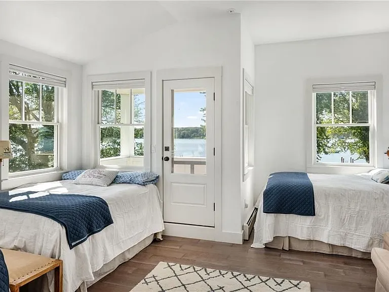 39 Shore Dr — Photo 19