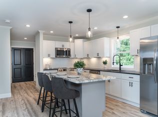 43 Fuller Rd, Palmer, MA 01069