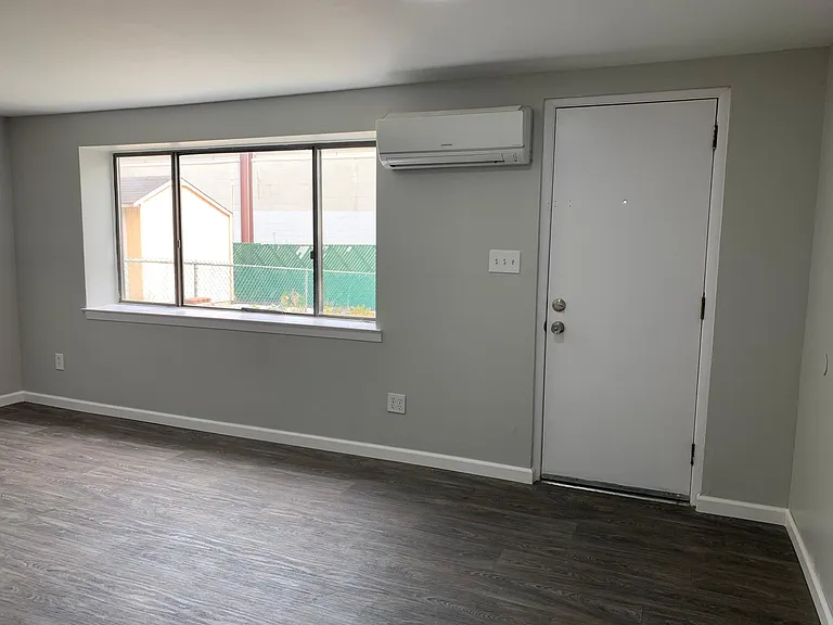 115 Bergen St #1 — Photo 3
