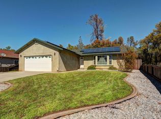 4649 Lofty Oak Dr, Redding, CA 96002