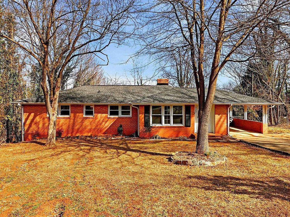 1st image of 723 Ridgedale Dr