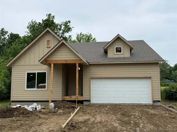 3118 E Archer St, Tulsa, OK 74110