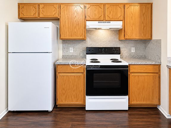 3rd image of 3902 Gus Dr APT D