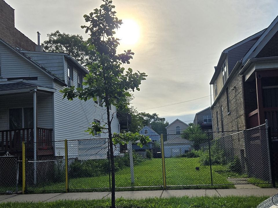 1st image of 1245 S Kolin Ave