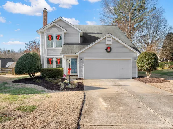6612 Georgeanne Ct, Charlotte, NC 28217