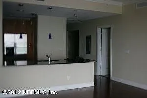 1 bed, 1123 sqft, $2,750 — Photo 4