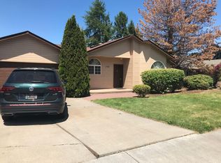 1728 NE Mark Ct, Bend, OR 97701