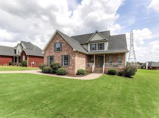 1004 Rhett Pl, Lebanon, TN 37087
