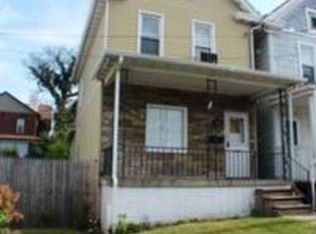 703 Railroad St, Jeannette, PA 15644