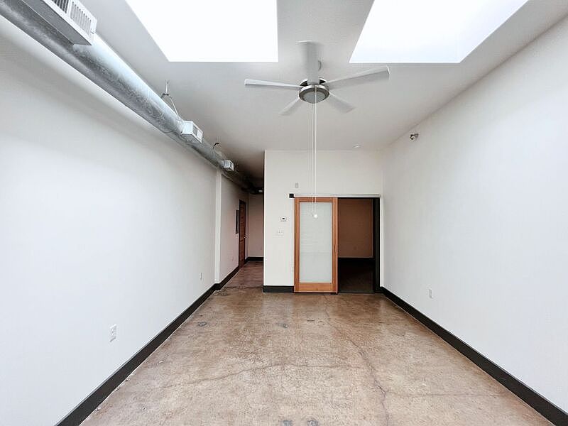 1st image of 115 E Broad St APT 313