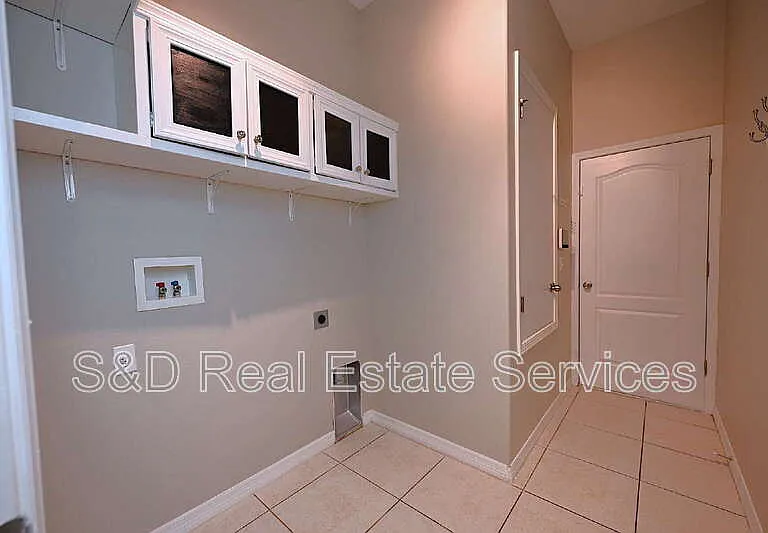 7147 Cedarcrest Blvd — Photo 34