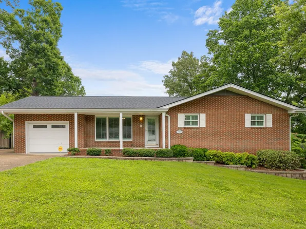 3443 Shadowlawn Dr, Chattanooga, TN 37412
