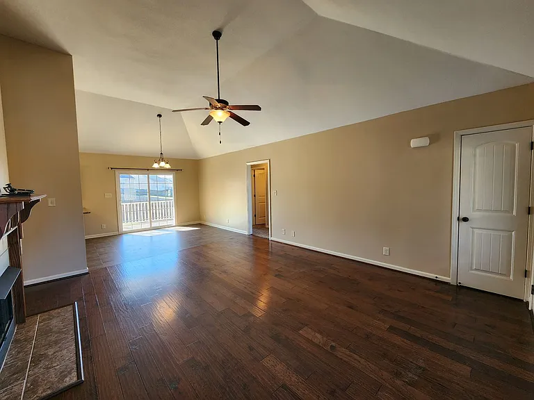 2200 Allen Griffey Rd — Photo 3