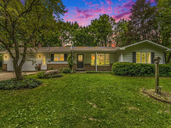 3934 Riverview Dr S, Hesperia, MI 49421