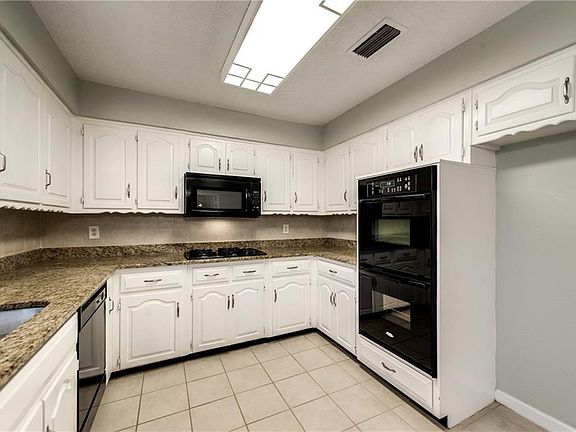 4th image of 526 San Pedro Dr