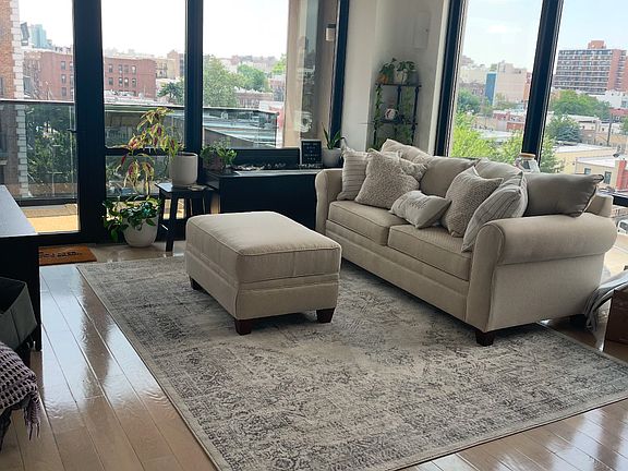 2nd image of 2740 21st St APT 5C