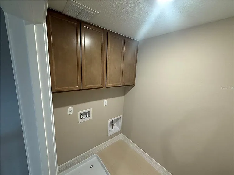 455 Winter Grove Blvd — Photo 41