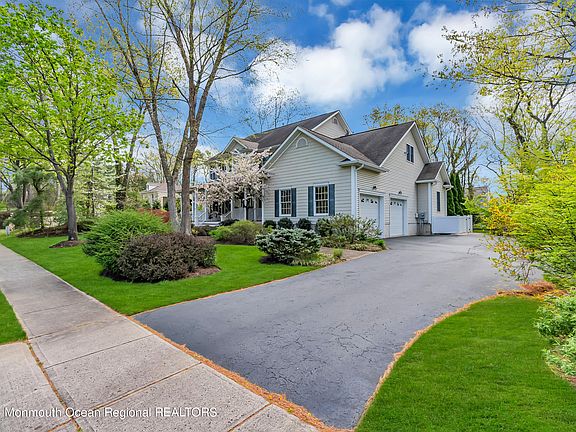 1541 Laurel Court Wall Township NJ 08736 Zillow 1541 Laurel Court Wall Township NJ 08736 Zillow